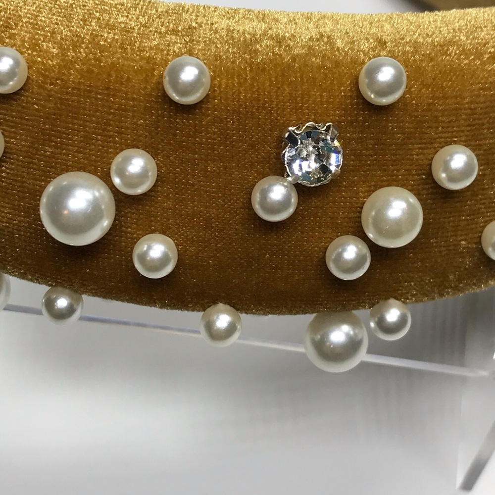Headband - Picture 2 of 7